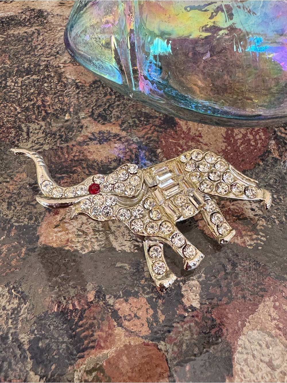 VINTAGE ELEPHANT BROOCH PIN TRUNK UP Baguettes Lucky Rhinestones
